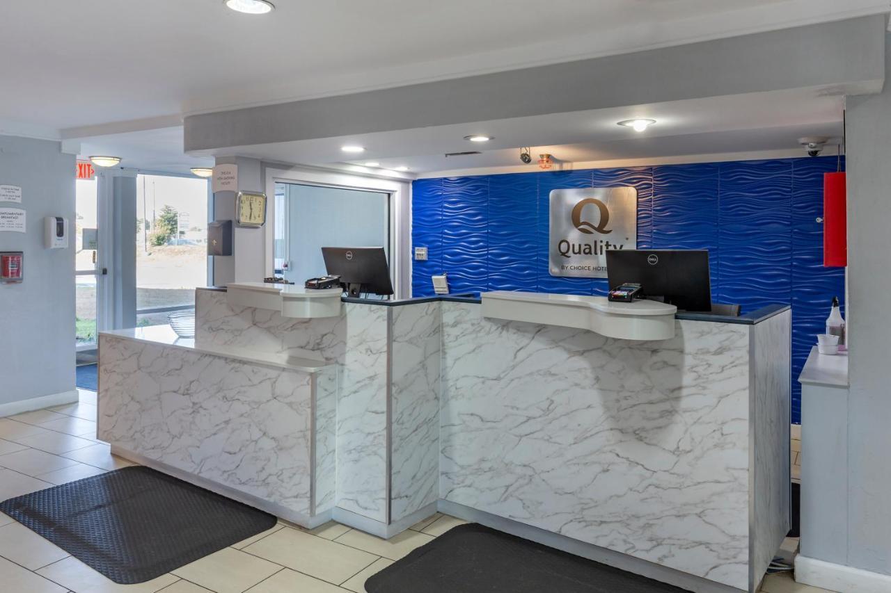 Quality Inn Fayetteville Near Fort Bragg Extérieur photo
