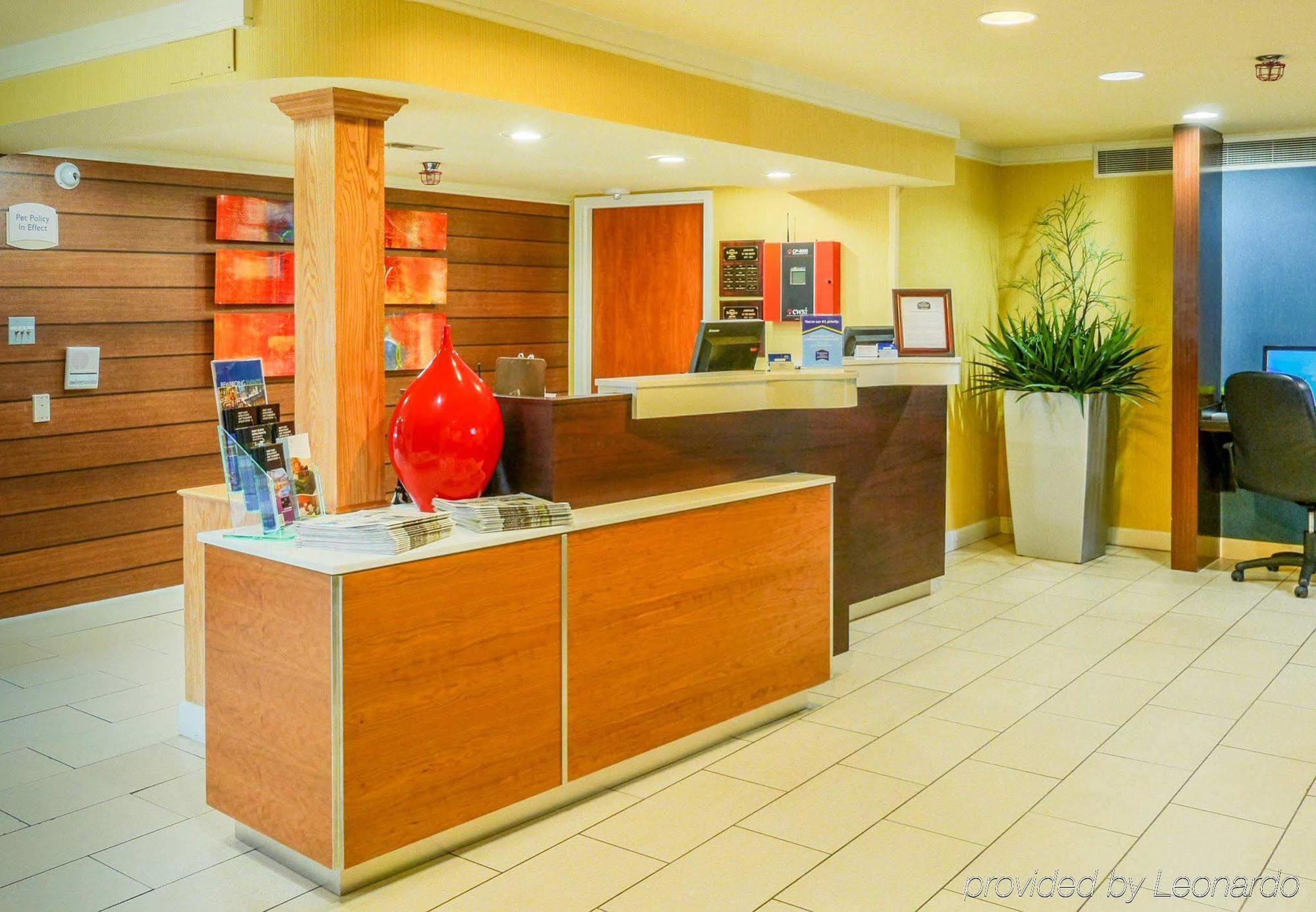 Quality Inn Fayetteville Near Fort Bragg Extérieur photo