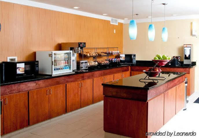 Quality Inn Fayetteville Near Fort Bragg Extérieur photo